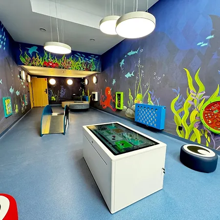 アパート Anchoria Honest-serwis